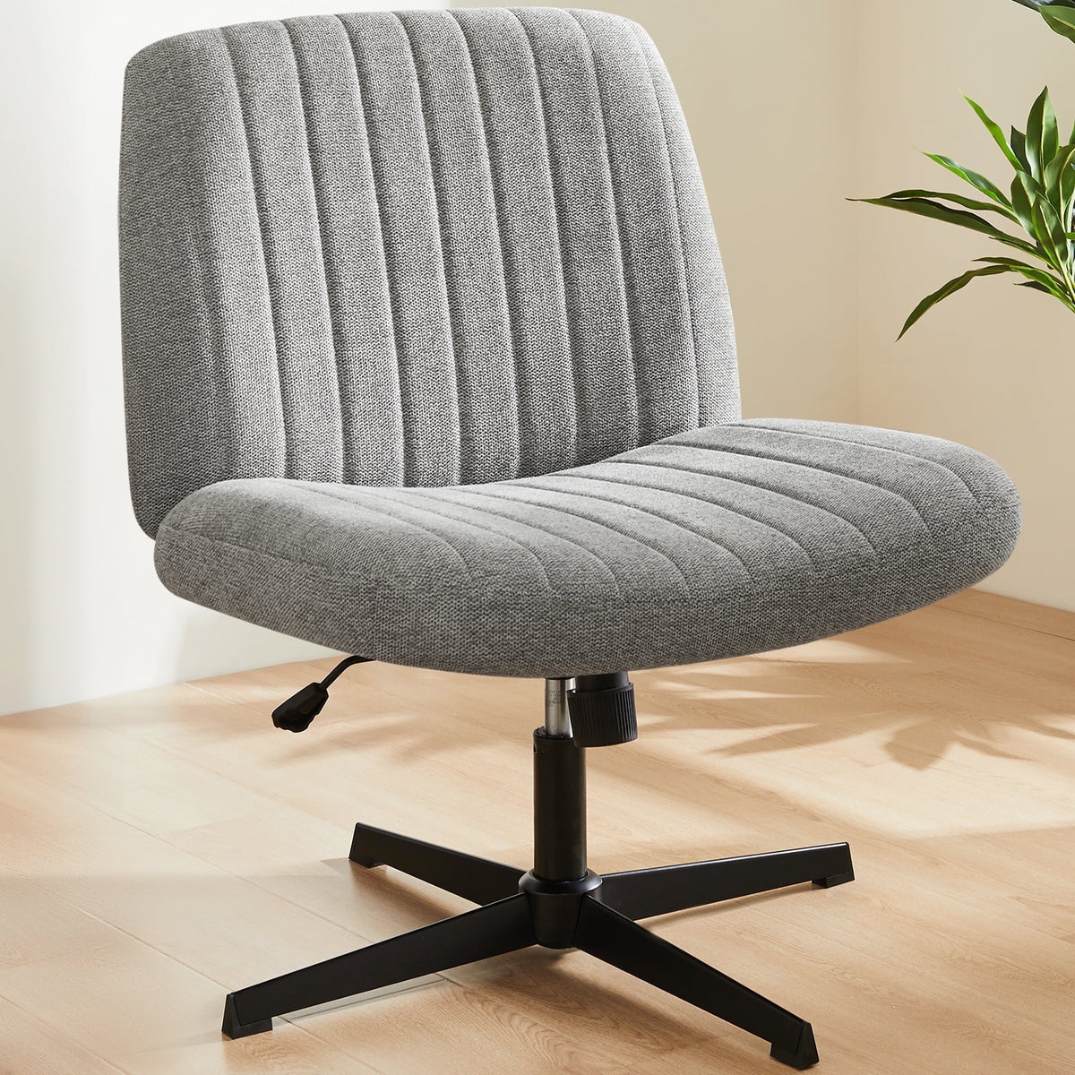Armless Criss Cross Legged Office Chair B497