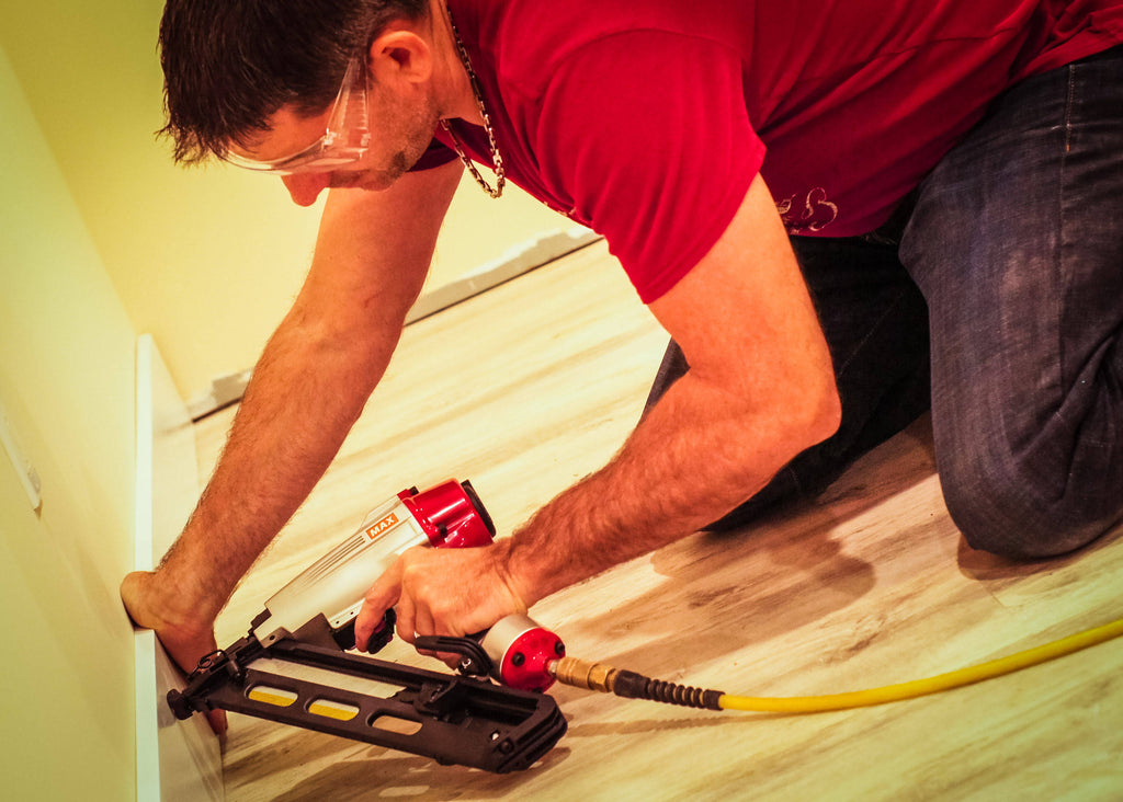 15 Gauge Angled Finish Nailer P30313