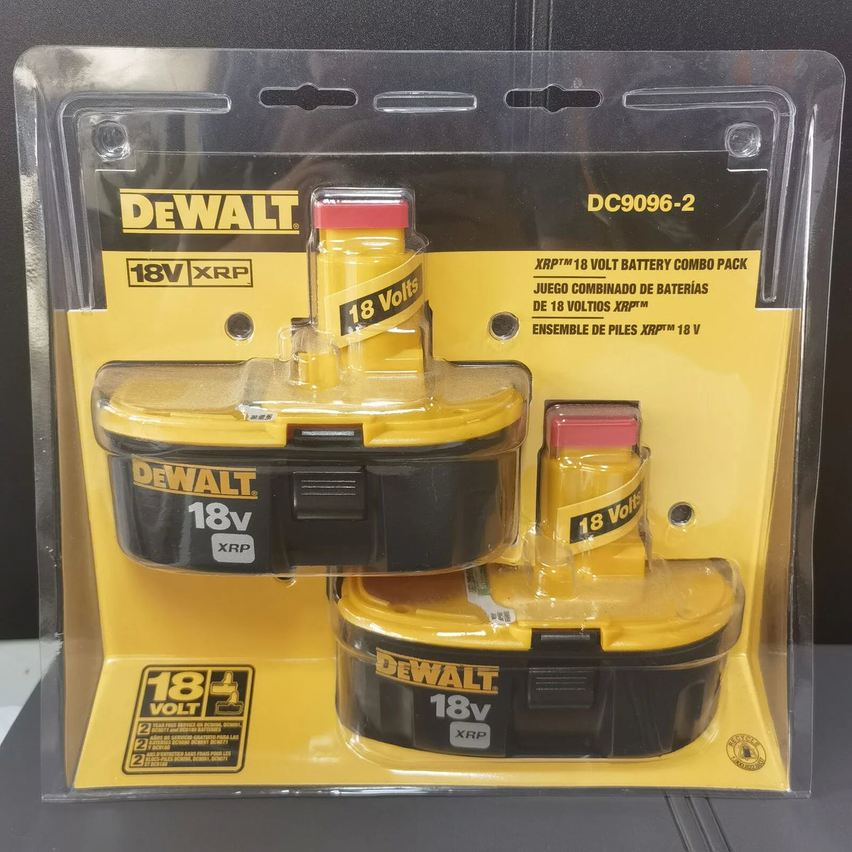 2 Pack 2.4Ah 18-Volt NiCd Battery Combo Pack O7977