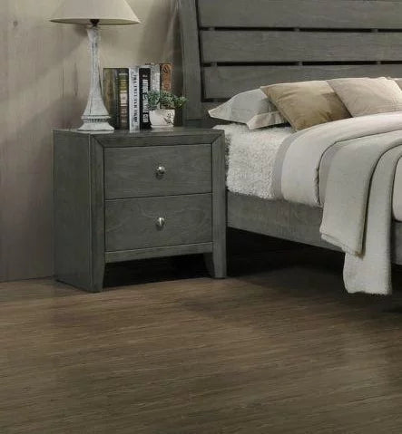 Queen Size 4pc Bedroom Furniture Set D79841
