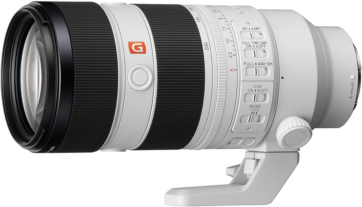 FE 70-200mm F2.8 GM OSS II Full-Frame Constant-Aperture Lens with FE 1.4X Teleconverter and Hardcase Q573337