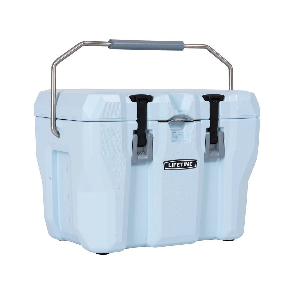 28 Quart High Performance Polyethylene Cooler H7659