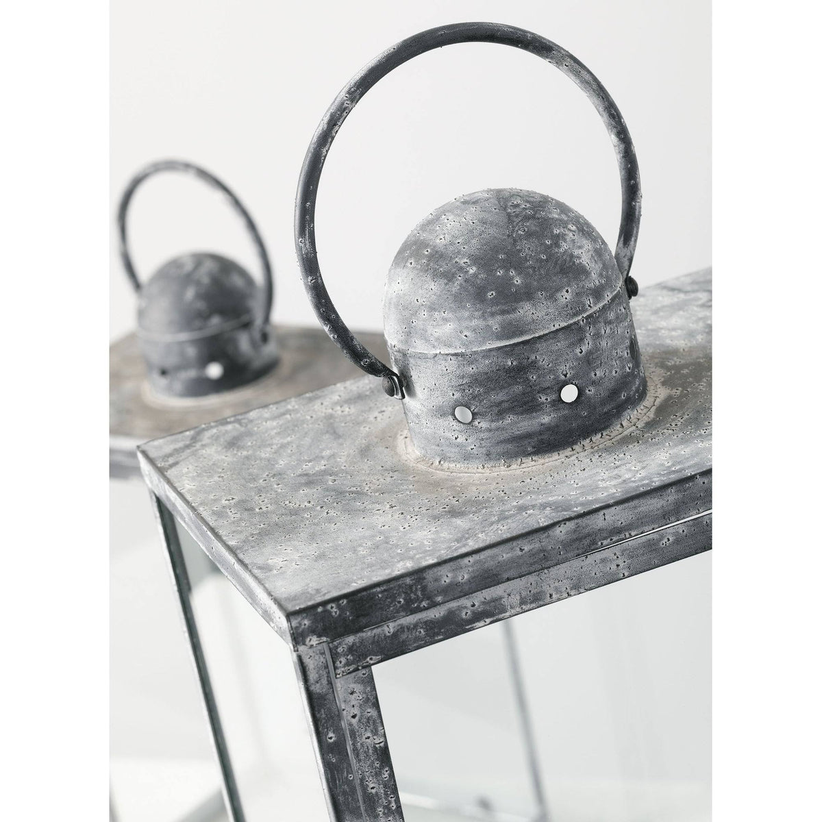 Black Lantern Set of 2 B638