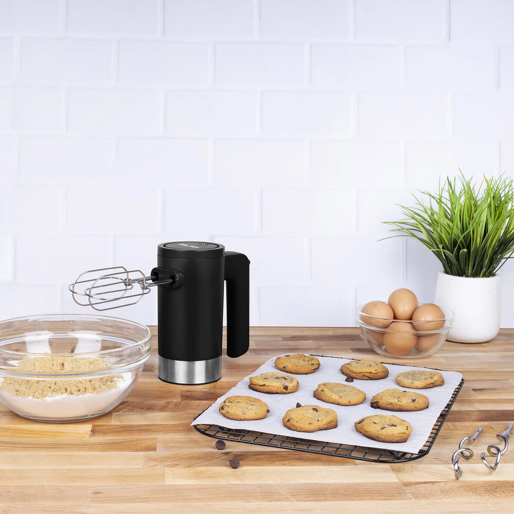 Cordless Electric Hand Mixer with Hook Attachment O60147