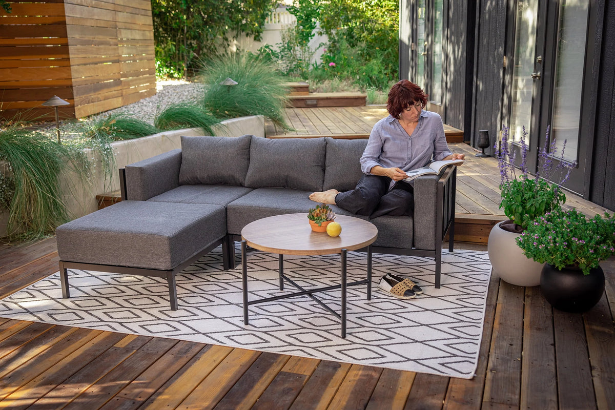 4 Piece Thick Cushion Sectional Set Q608