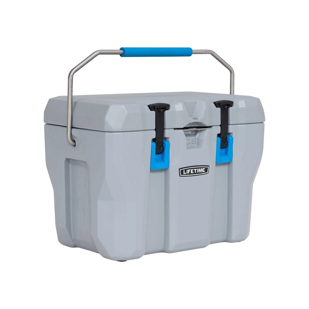 28 Quart High Performance Polyethylene Cooler H7659