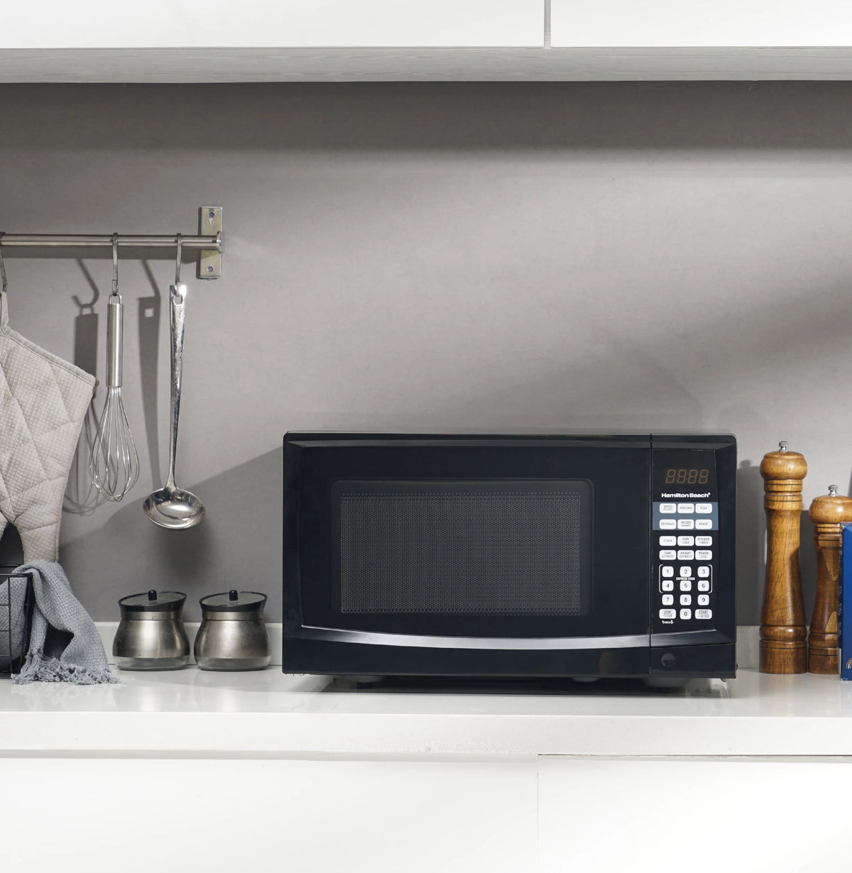 Black Digital Microwave L19796