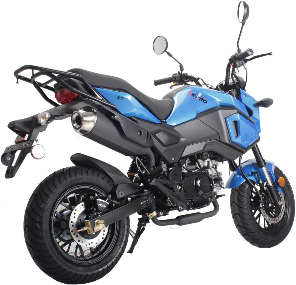 125cc Motorcycle with Manual Transmission and Electric Start B17930