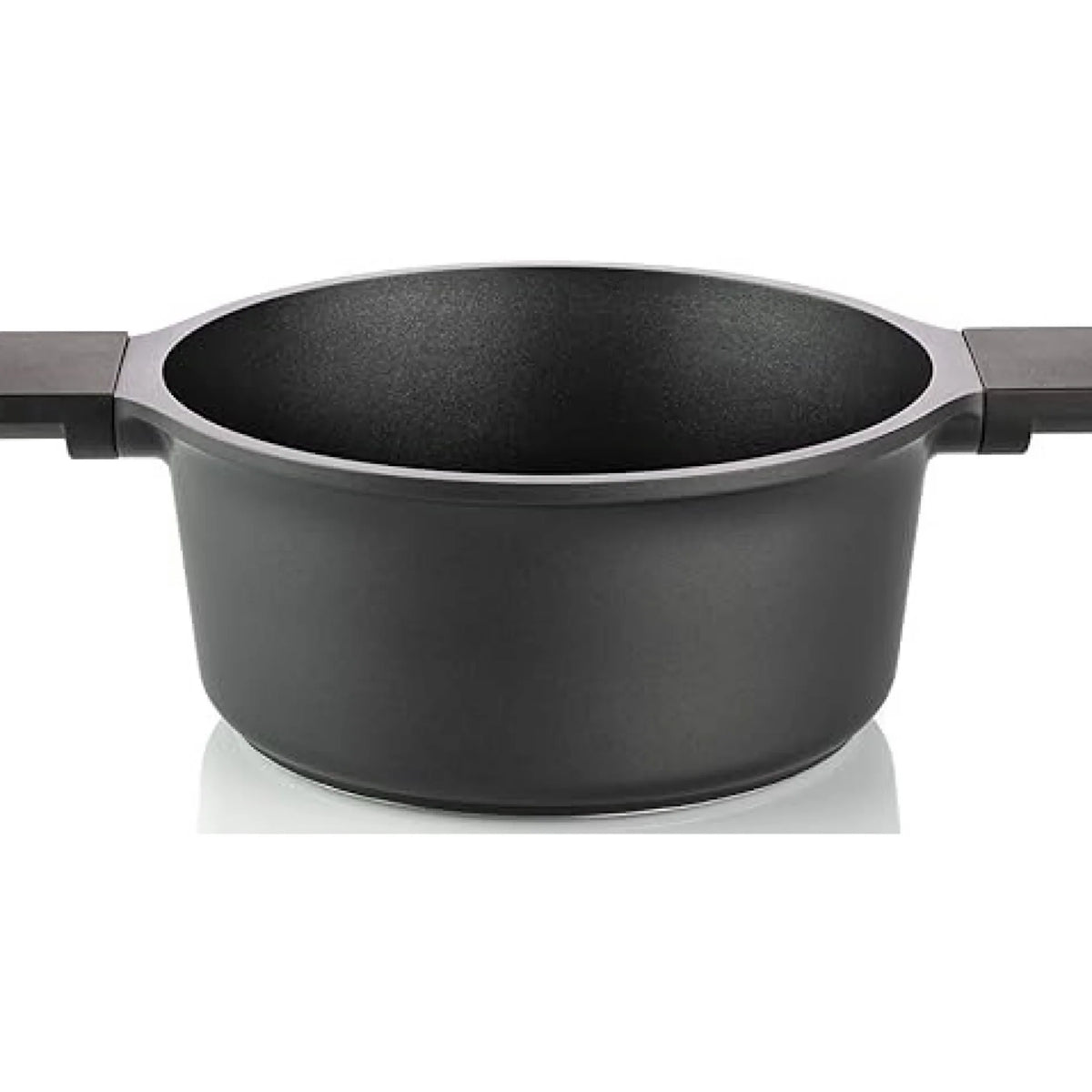 Black Casserole 24 cm Z7790