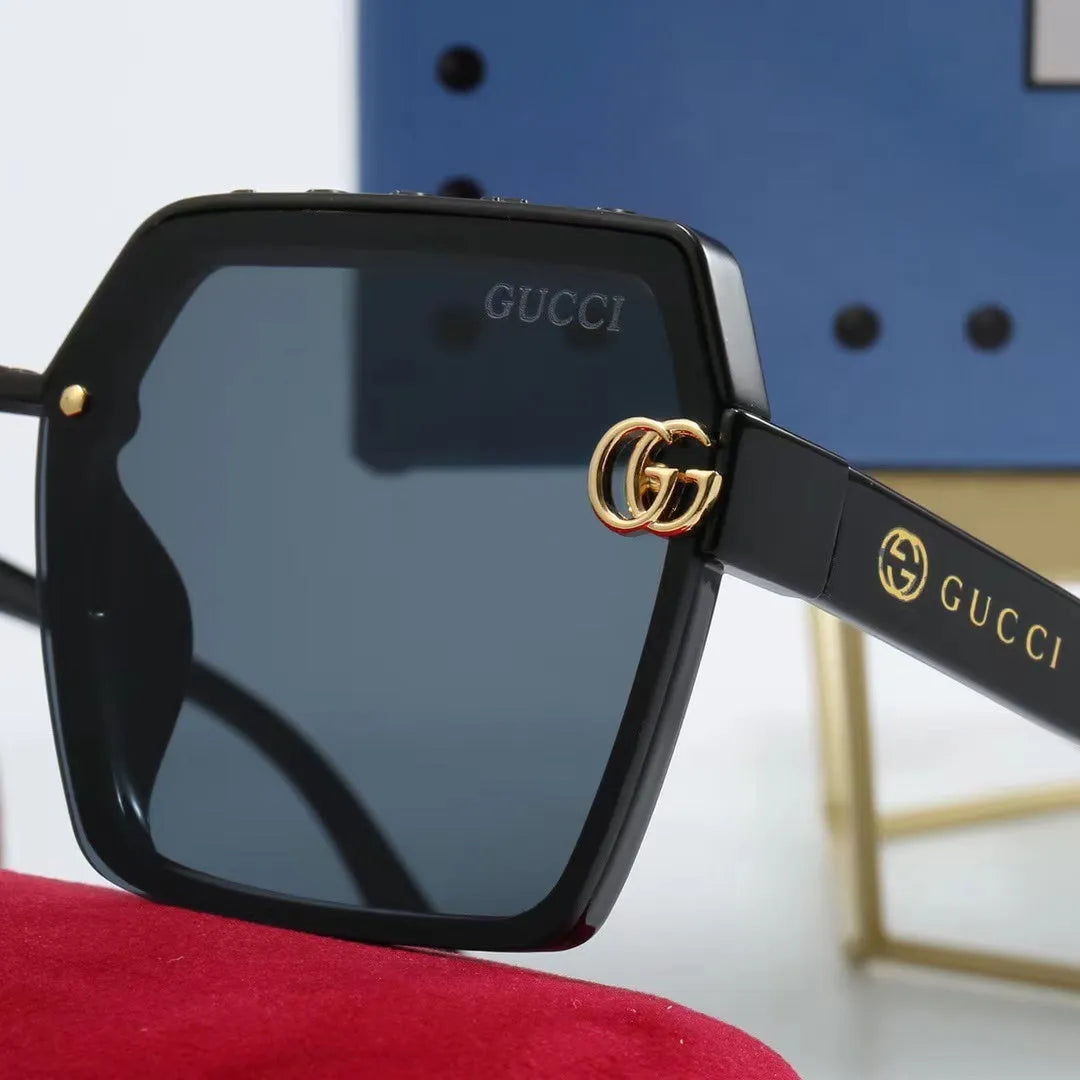 Fashionable Letter Sunglasses A384409