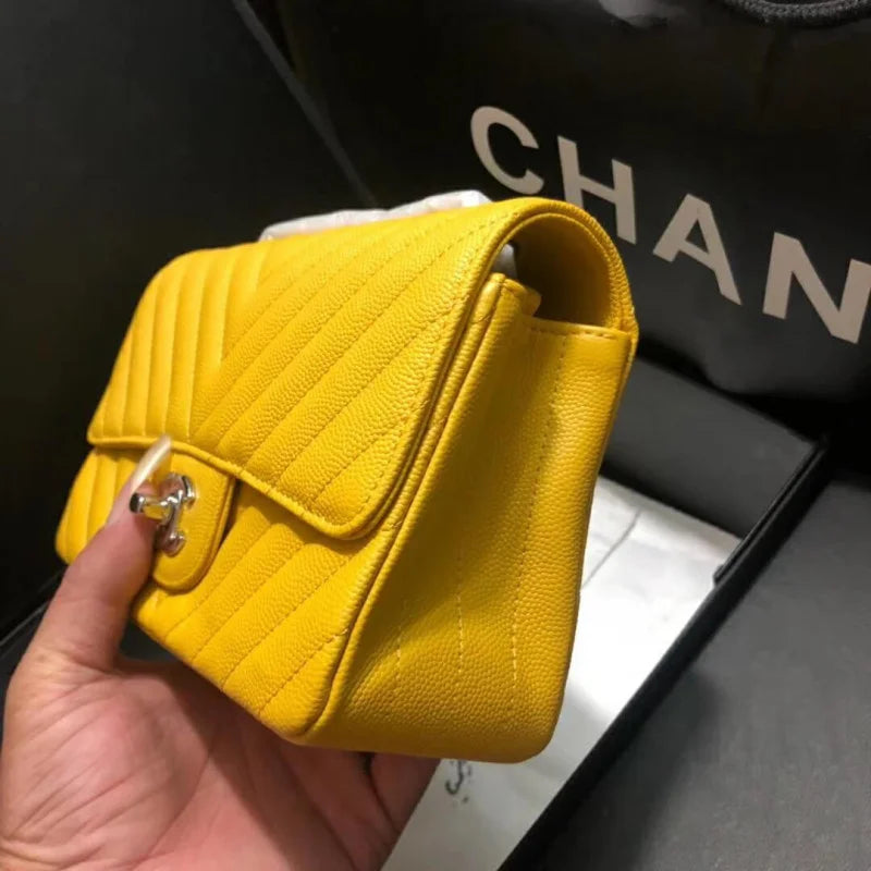 Quilted Flap Bag M692154