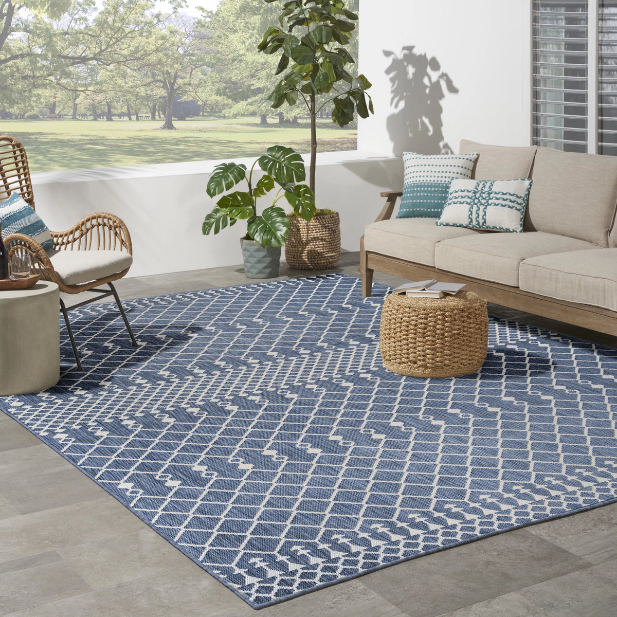 Navy Blue 8' x 10' Area Rug S991