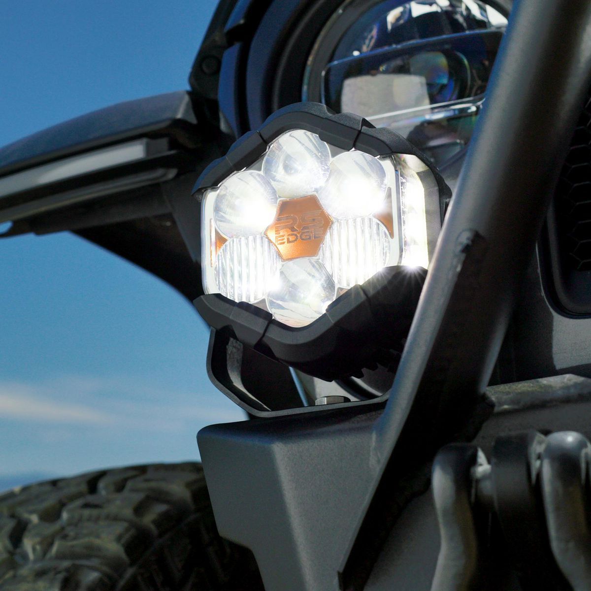 6-LED Off-Road Spot/Flood Combo Light D396322