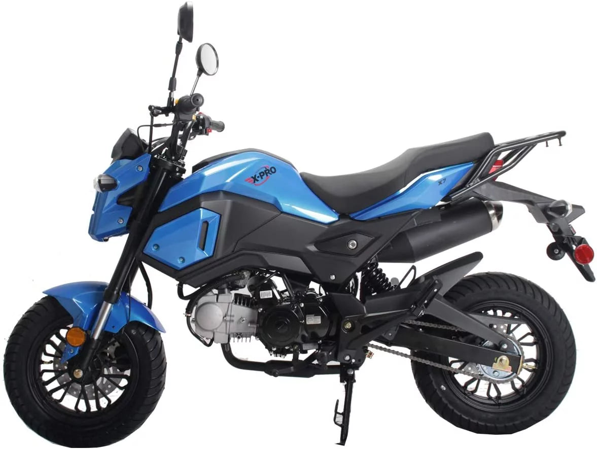 125cc Motorcycle with Manual Transmission and Electric Start B17930