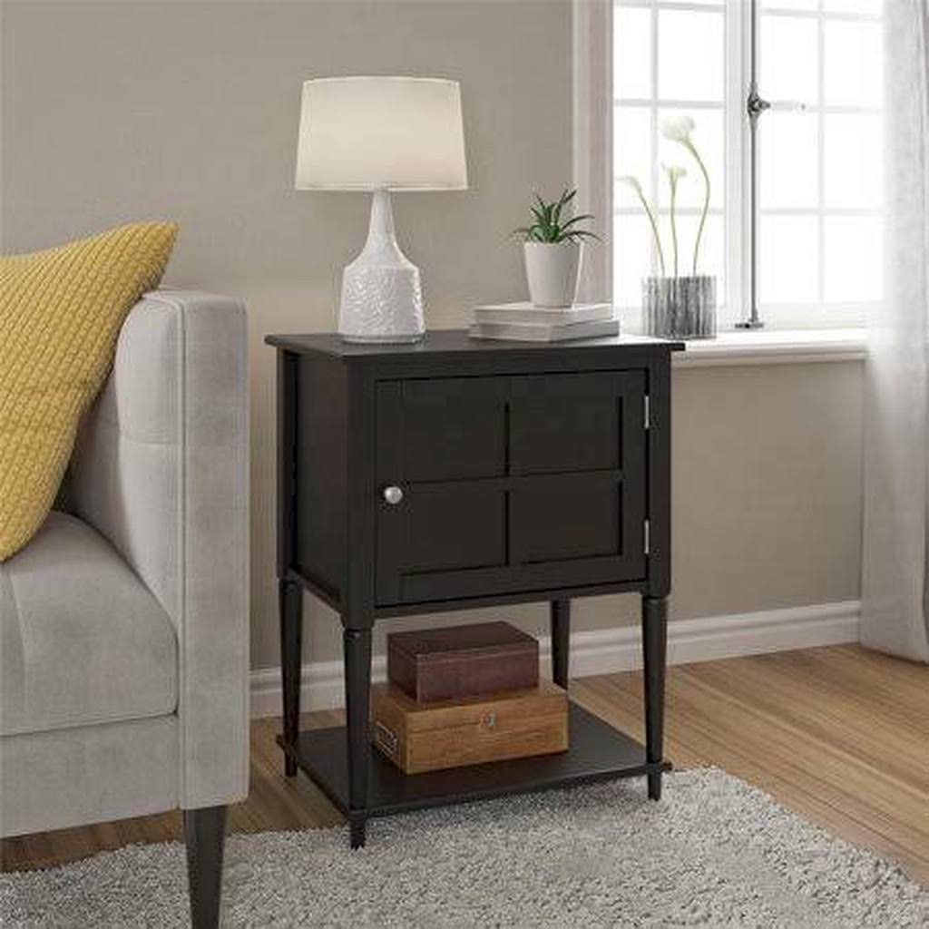 Black Accent Table O82662