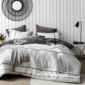 Black and White Stripes Cotton Comforter Q737575