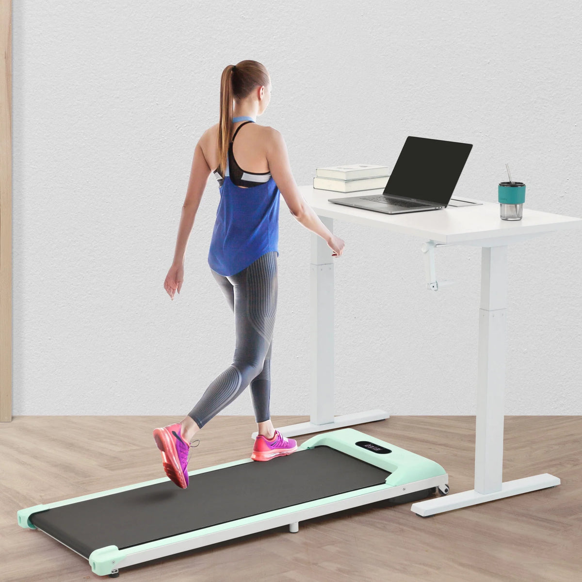 15% Incline Foldable Treadmill P91755