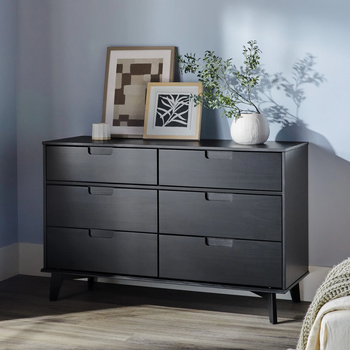 6 Drawer Solid Wood Dresser J517