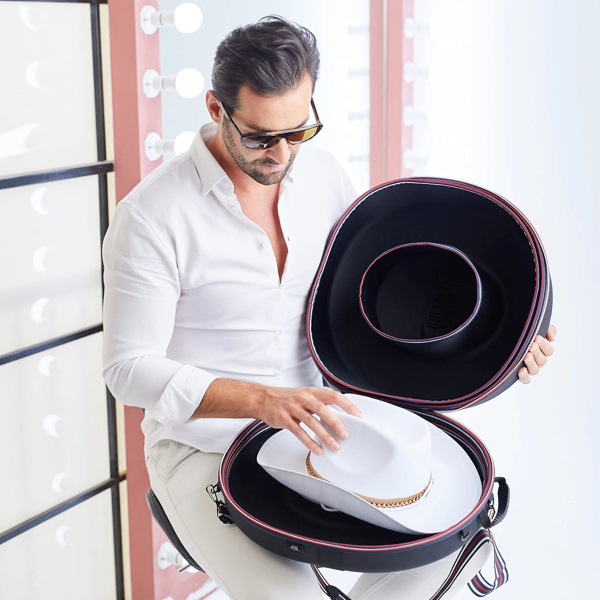 Cowboy Hat Travel Box Large Wide Brim Fedora Case Universal Size Hat Carrier M194